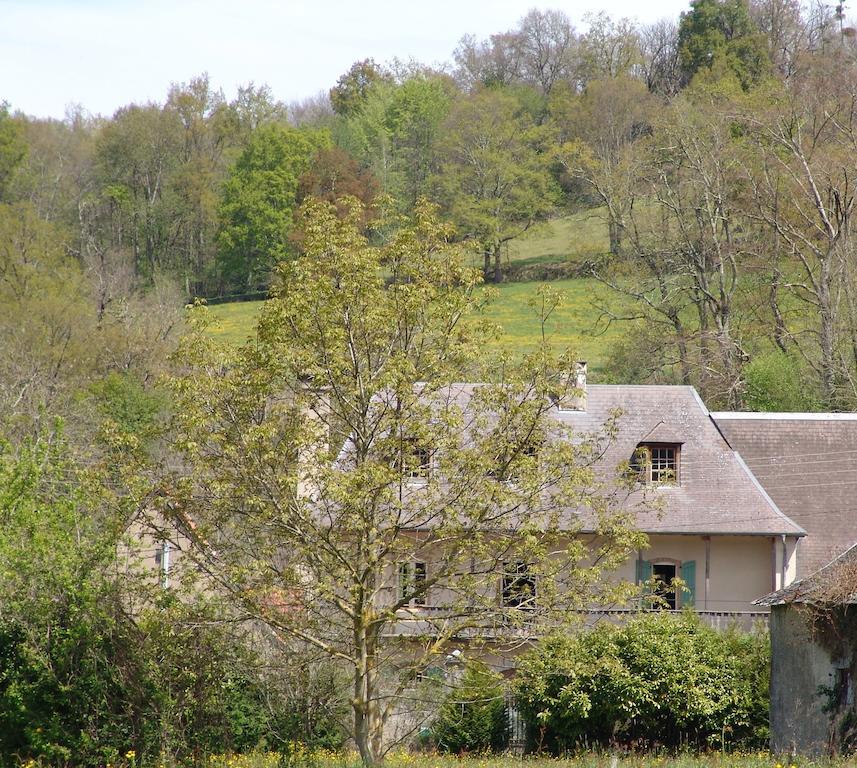 Le Buala Maison D'Hotes Bed & Breakfast Antist Bagian luar foto