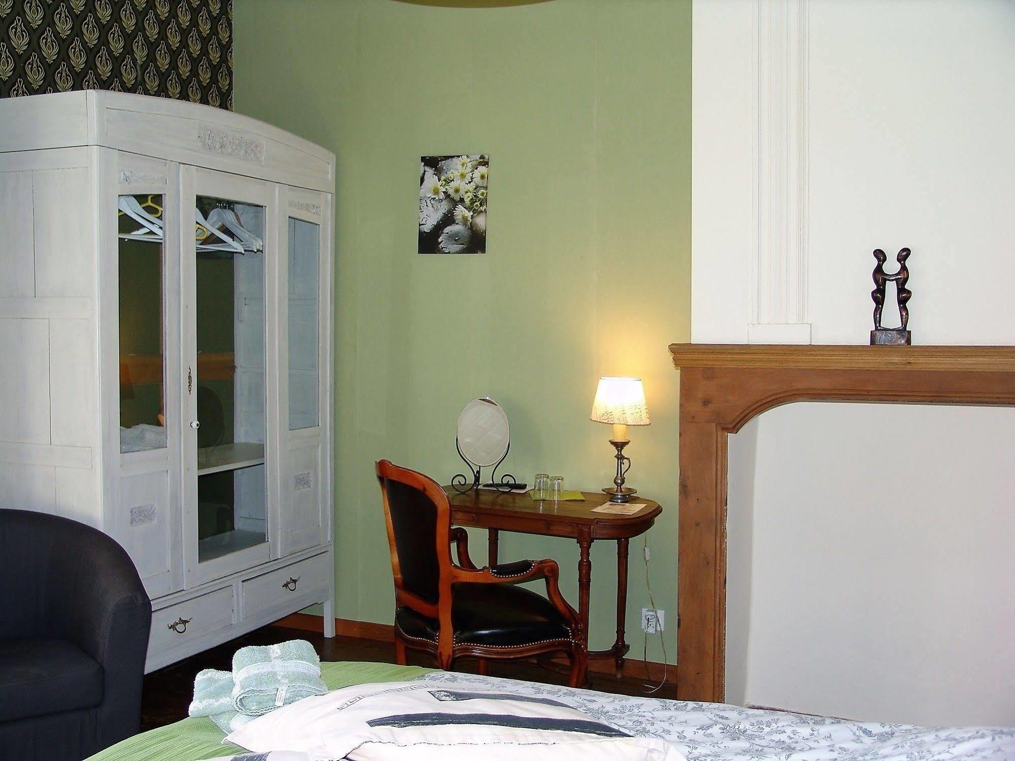 Le Buala Maison D'Hotes Bed & Breakfast Antist Bagian luar foto