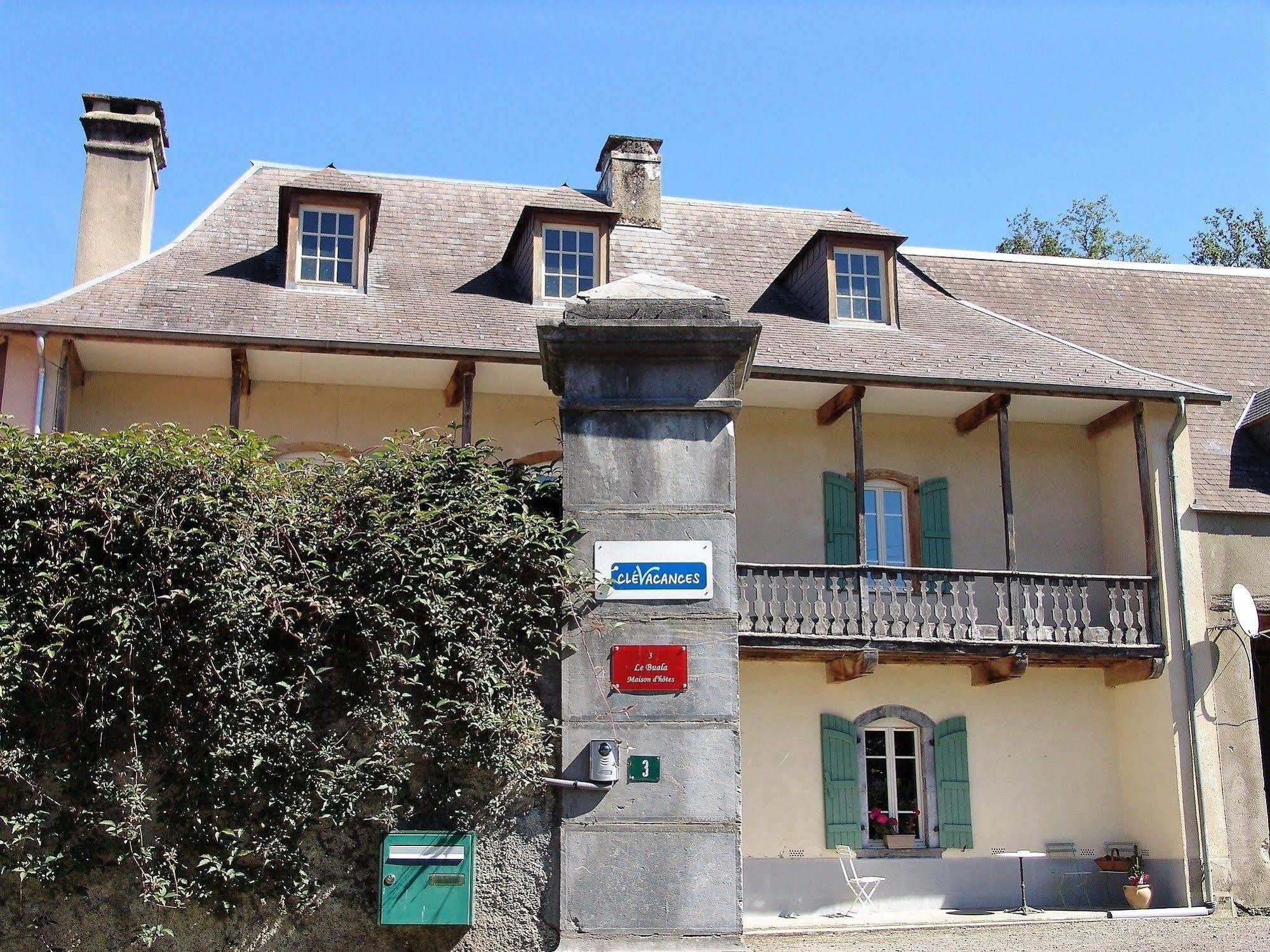 Le Buala Maison D'Hotes Bed & Breakfast Antist Bagian luar foto